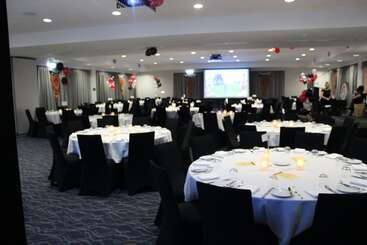 ホテル Rydges Palmerston  Darwin