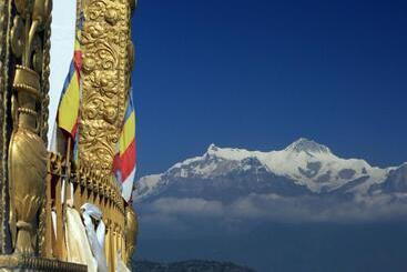 هتل The Pavilions Himalayas The Farm