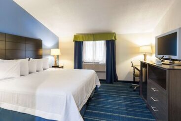 فندق على الطريق Days Inn By Wyndham Tamworth