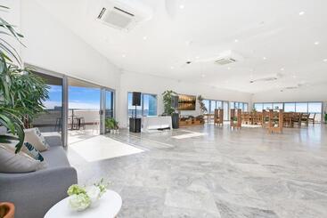 Ramada Suites By Wyndham Zen Quarter Darwin