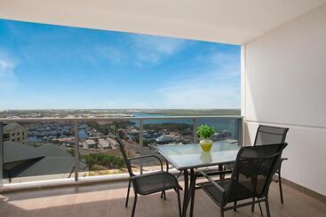 Ramada Suites By Wyndham Zen Quarter Darwin