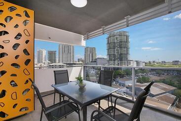 Ramada Suites By Wyndham Zen Quarter Darwin