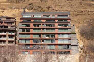 El Tarter The Mirror & Spa Luxury Apartments - Ransol