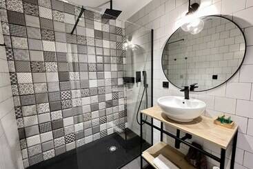 Aparthotel Luz De Gades Suites Spa Gym Adults Only