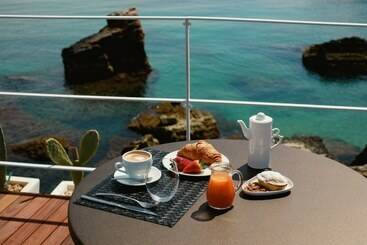 تختخواب و صبحانه Letredituccino