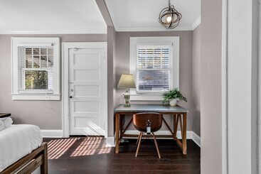 Bright And Modern Close To Everything