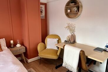 Elegant 2bd Family Retreat Blackpool Town!