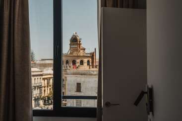 公寓式酒店  Eszentrico Suites Jerez
