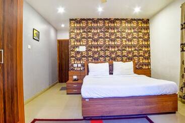 Fabhotel Ir Luxaria