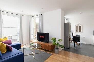 Home.ly London Luxury Apartment Camden