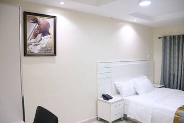 هتل Appleville Suites