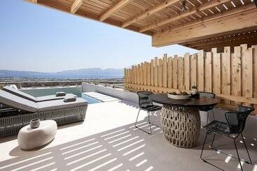 هتل Cave Suites
