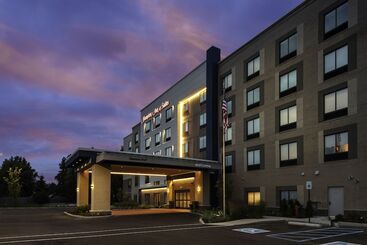 هتل Hampton Inn & Suites Indianapolis West Speedway