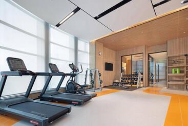 هتل Home2 Suites By Hilton Guiyang Airport