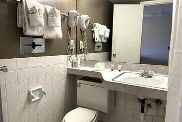 هتل Miami Suites