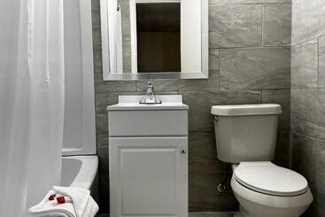 هتل Miami Suites