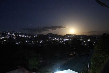 هتل Saiva Hill Resort