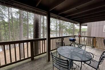 Mountain Harbor Lodge Cottage On Lake Ouachita By Redawning