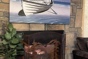Mountain Harbor Lodge Cottage On Lake Ouachita By Redawning