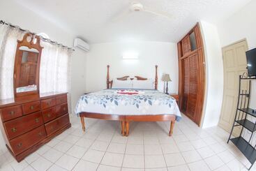 پانسیون Van Villa Holidays