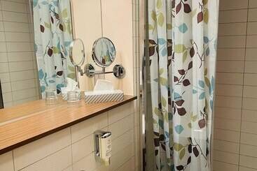 Point Hotel Apartments & Rooms