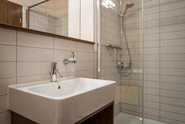 Point Hotel Apartments & Rooms