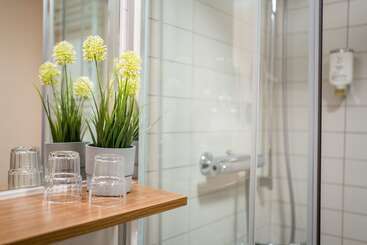 Point Hotel Apartments & Rooms