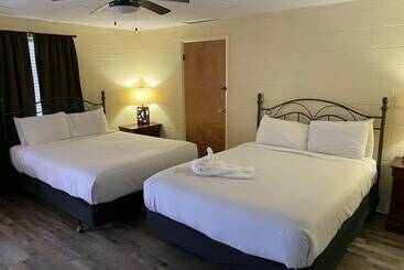 شقة فندقية Queen Guest Room Located At The Joplin Inn At The Entrance To Mountain Harbor, , Just 2 1/2 Miles Fr