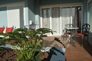 Residencial La Quinta Park Suites