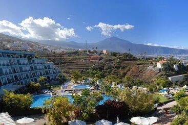 Residencial La Quinta Park Suites