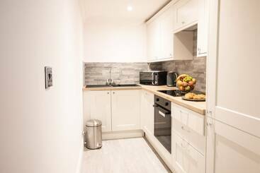 Ridley House Apartments