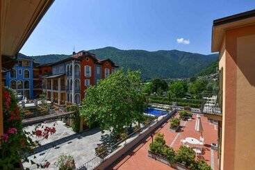 Aquazzurra Resort & Apart