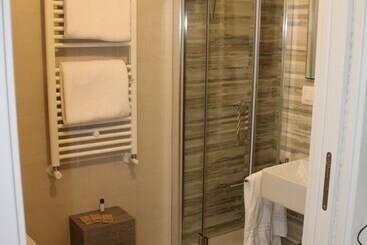 تختخواب و صبحانه Rubis Relais & Spa