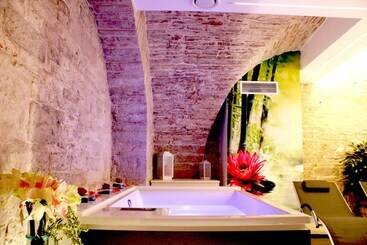 تختخواب و صبحانه Rubis Relais & Spa