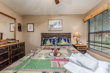 Hart Cabin