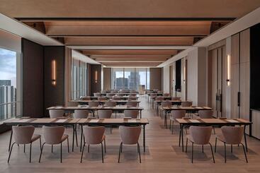 هتل Andaz Nanjing Hexi, By Hyatt