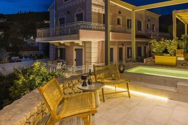 酒店 Assos Chromata Villas