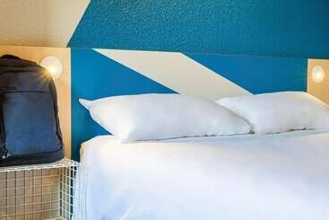 هتل Ibis Budget Tours Sud