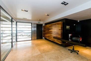 ホテル Rivadavia Apartamentos