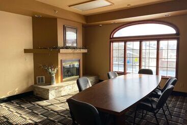 هتل Wingate By Wyndham Gunnison Near Western Colorado University