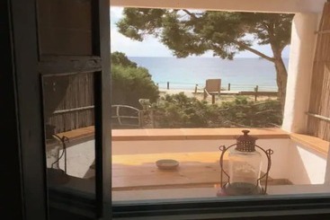 Meridium Apartments & Beach Club