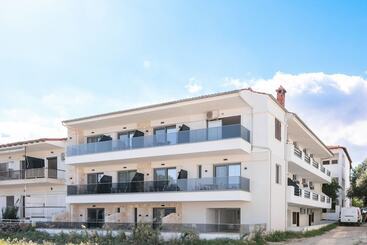 پانسیون Amalthia Luxury Suites