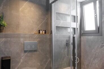 پانسیون Amalthia Luxury Suites
