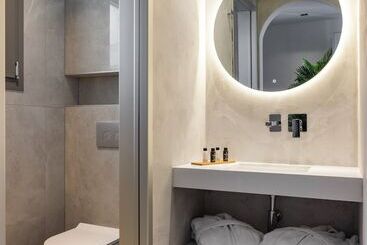 پانسیون Amalthia Luxury Suites