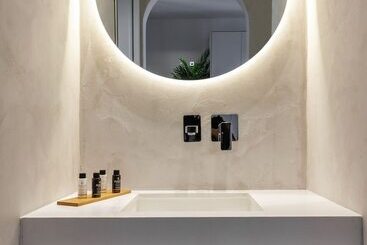 پانسیون Amalthia Luxury Suites