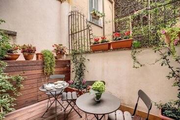 پانسیون Tlv Navona Guest House O Affittacamere