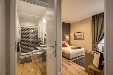 پانسیون Tlv Navona Guest House O Affittacamere