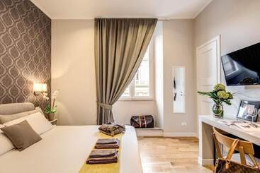 پانسیون Tlv Navona Guest House O Affittacamere