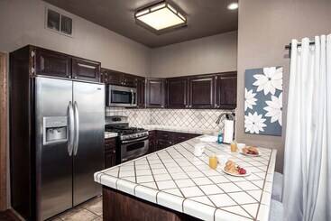 Timberline Hideaway