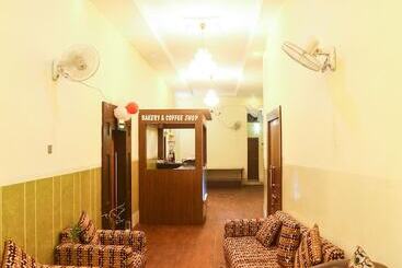 Townhallpartypalace & Hotel Peace Garden